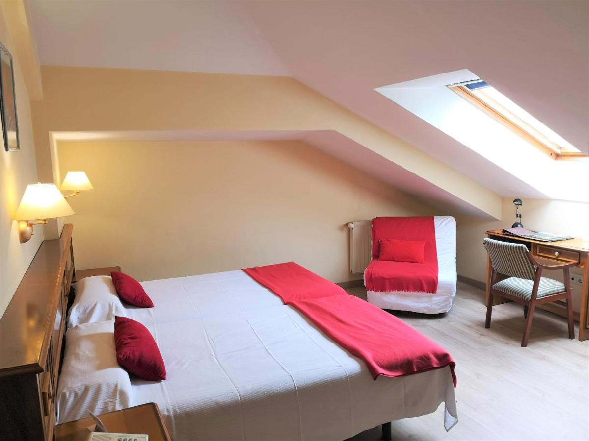 Hotel Y Casona El Carmen แปโลรา ภายนอก รูปภาพ