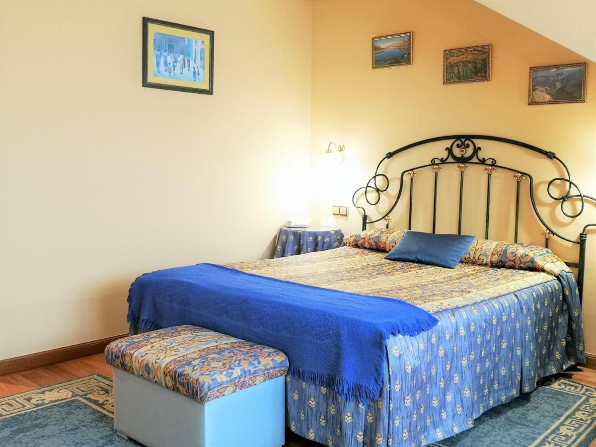 Hotel Y Casona El Carmen แปโลรา ภายนอก รูปภาพ